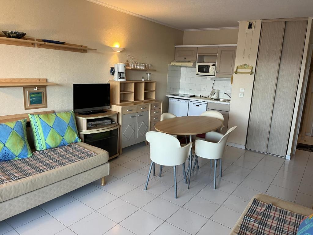 CAP HERMES, 4eme etage, vue exceptionnelle sur le port - 3
