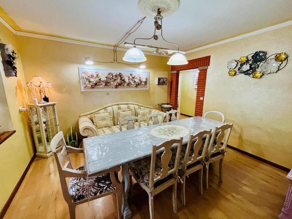 Trilli House - 4
