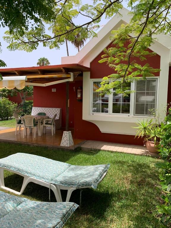 Bungalow with great garden, los Tunos - 3