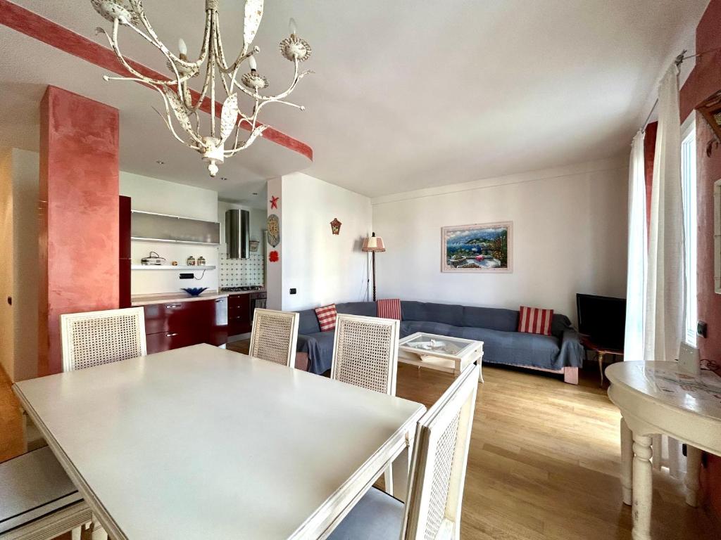 Portovenere a due passi dal mare / parcheggio privato, ampio appartamento fino a 8 persone - 5