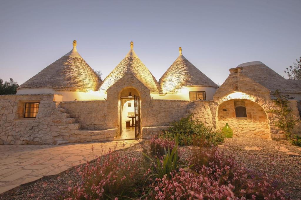 Trulli Amabilia - with swimming pool and parking - 4