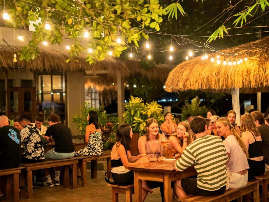 Restaurant, Rupas Hotel in Arugam Bay