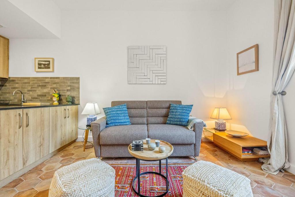 REF 2038 - Cannes - Superb fully renovated one-bedroom apartment - 4