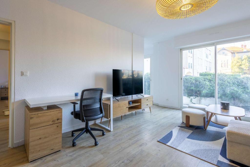 Appartement avec jardin piscine - 5