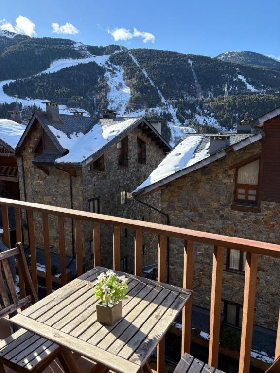 Apartament Ninot Bonito apartamento con vistas a la X de Grandvalira - 1