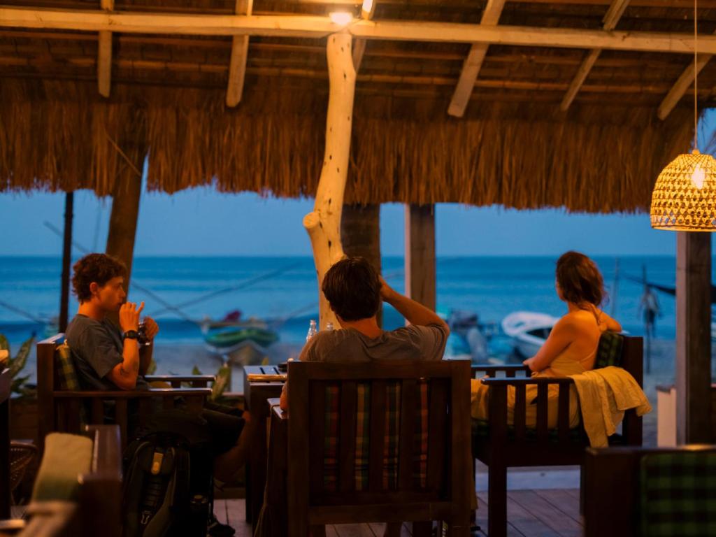 Restaurant, Rupas Hotel in Arugam Bay