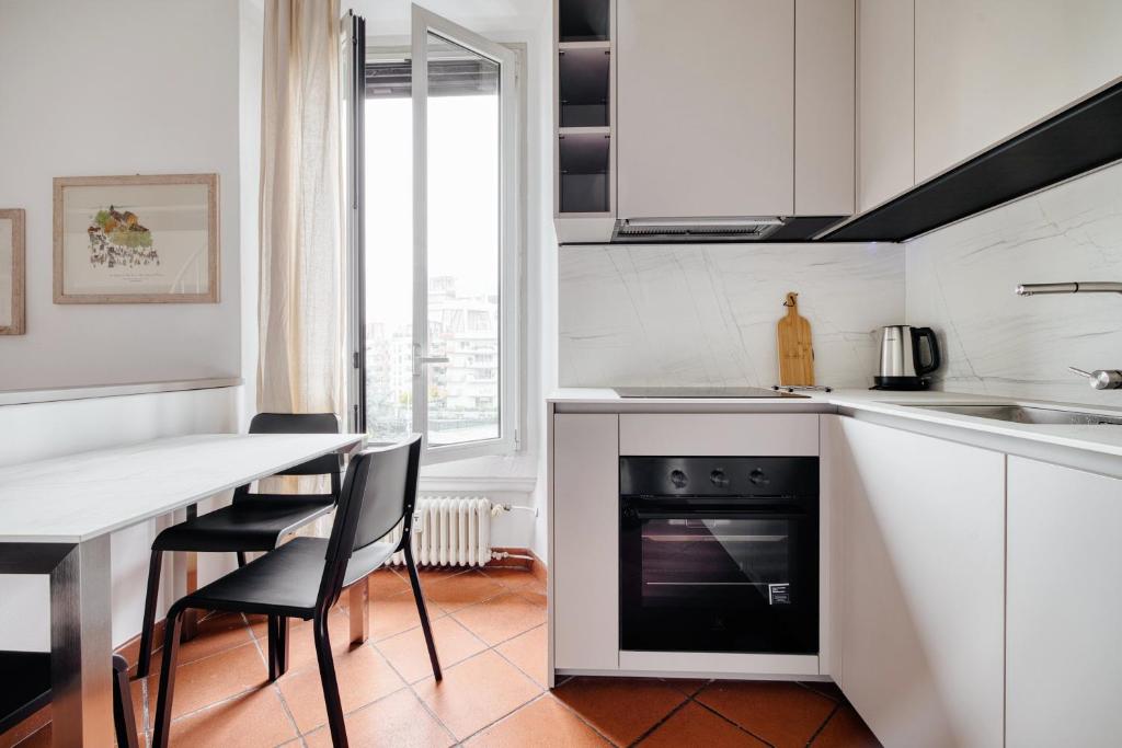 Just Urban Stays - Refined Apartment in City Life 2 min M1 e M5 Metro - 3