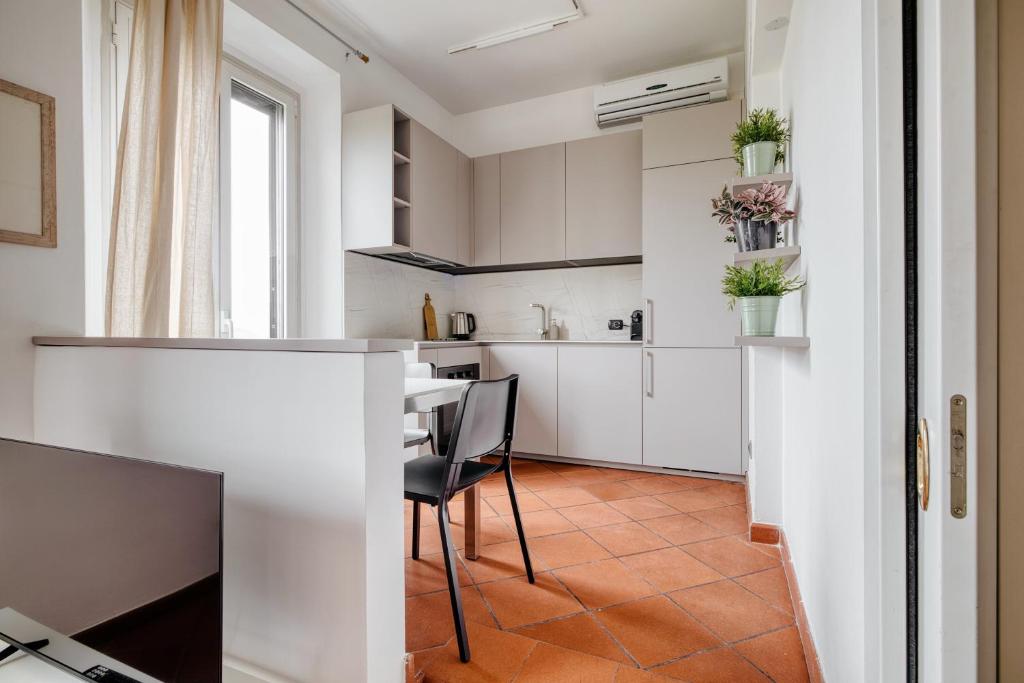Just Urban Stays - Refined Apartment in City Life 2 min M1 e M5 Metro - 4