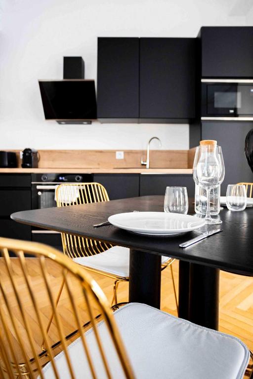 Charming apartment- 3BR-5P- Quai du Rhone - 2