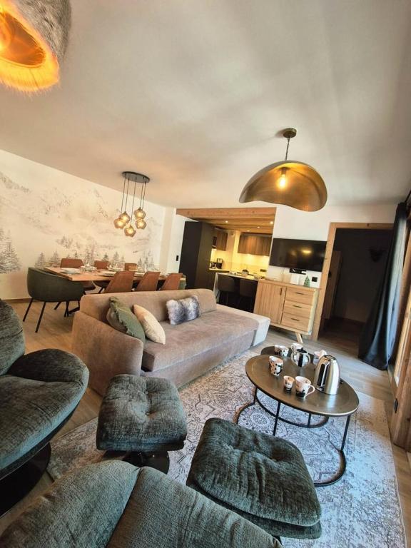 NAGANO 205 | LES GETS | Emplacement exceptionnel en face des pistes au cœur du village | Appartement neuf 3 chambres - 8 personnes - 5
