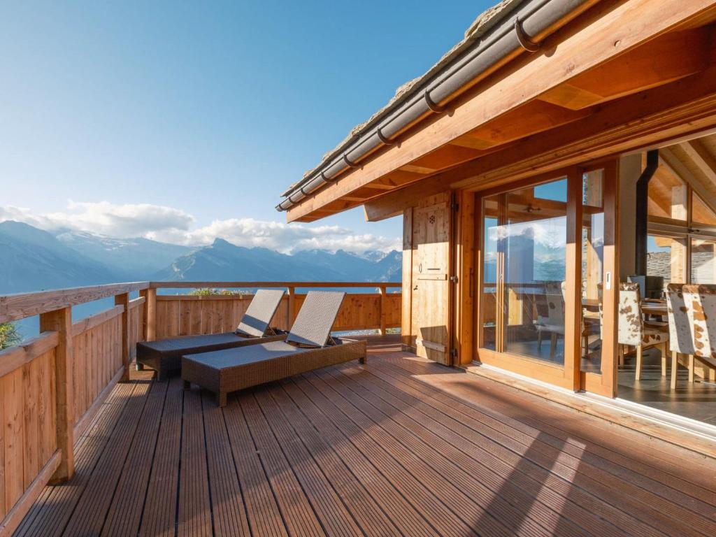 Chalet Chalet Flocon de Neige by Interhome - 2
