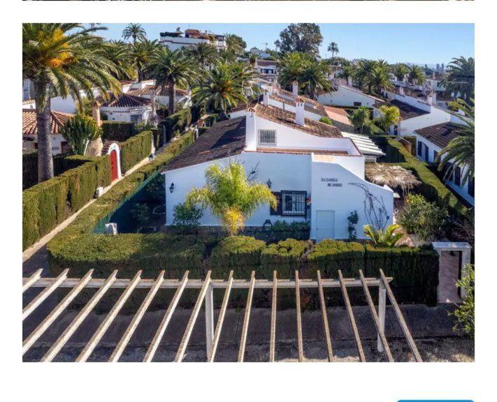 La casilla de Miguel con jardín privado y piscinas - 3