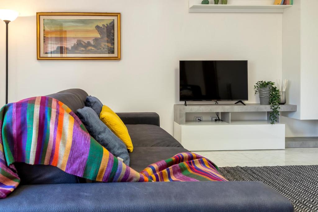 White lilium apartment - 5