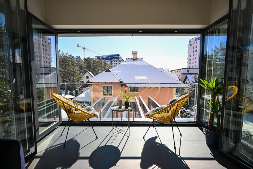 Zlatibor Centar, Garaza, Balkon, Kompis Apt - 4
