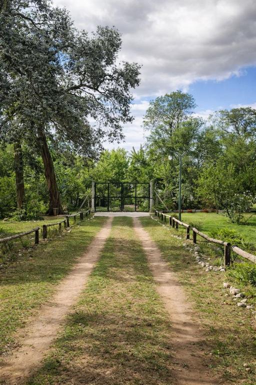 Real Casa De Campo Valle Hermoso La Falda Pet Friendly - 2