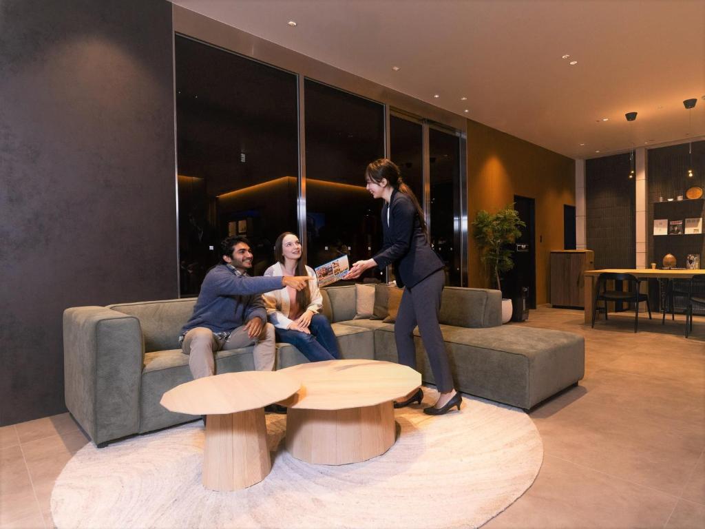 Shared lounge/TV area