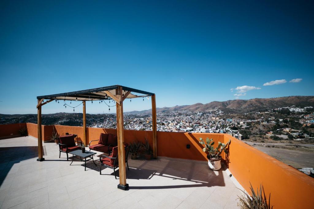 Casa del Pintor Guesthouse - 3