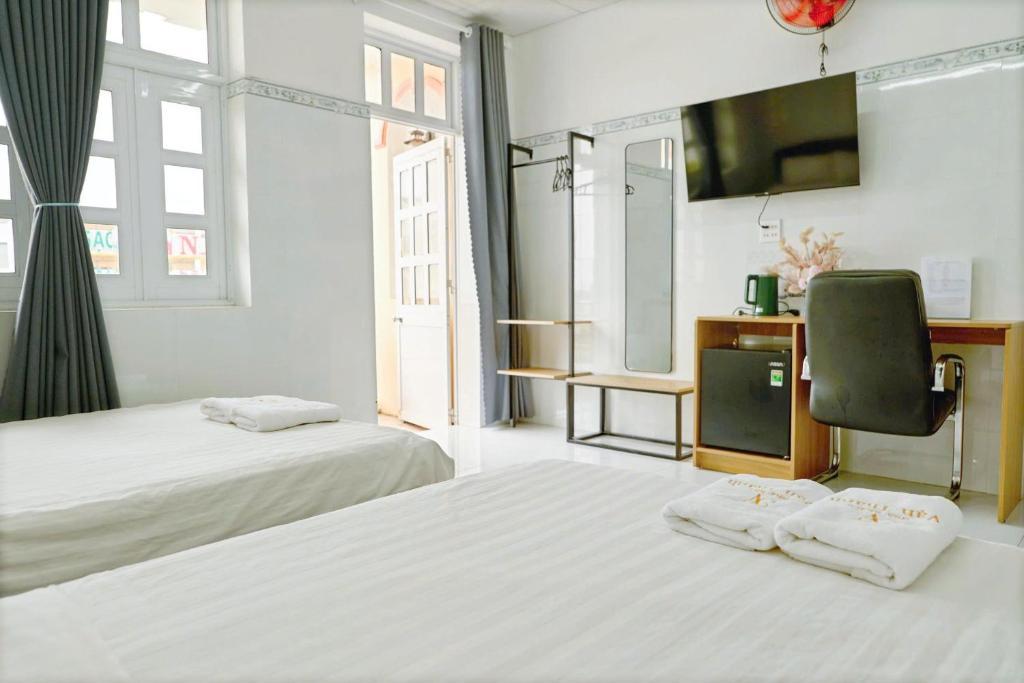 Nhà Khách Vạn Thành