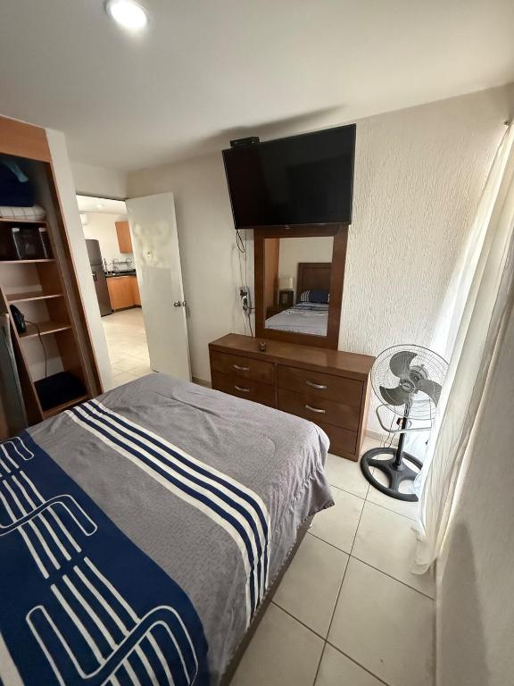 Family apartment next to Arena GDL and Zoo - 4