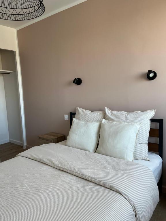 Bright apartment with panoramic views Dijon - 1