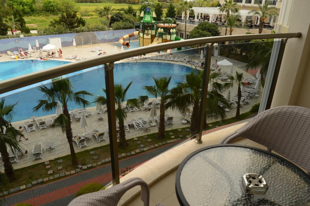 Lake River Side Hotel Spa - Ultra All Inclusive — Side