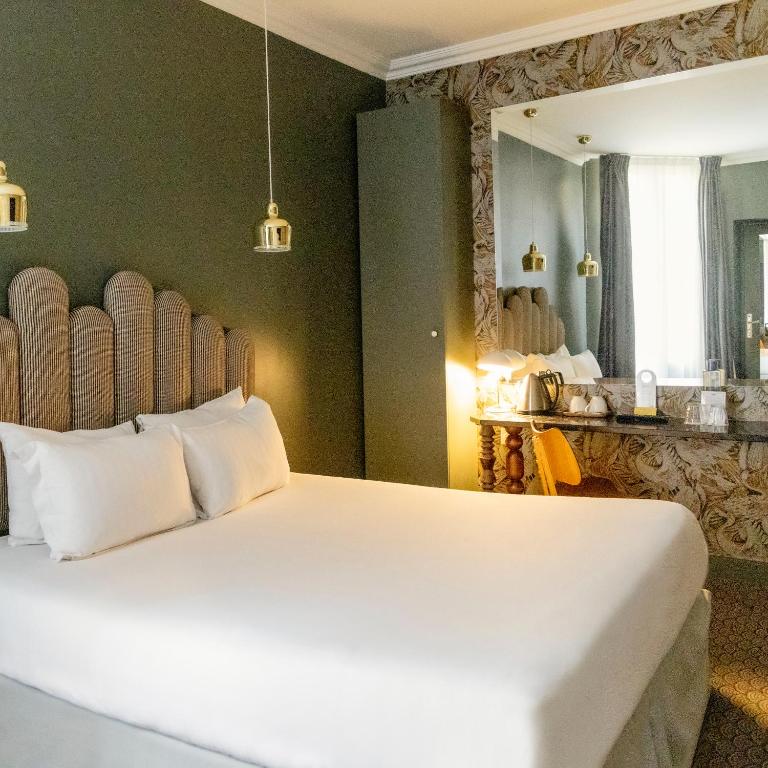Hotel Paradis - 3