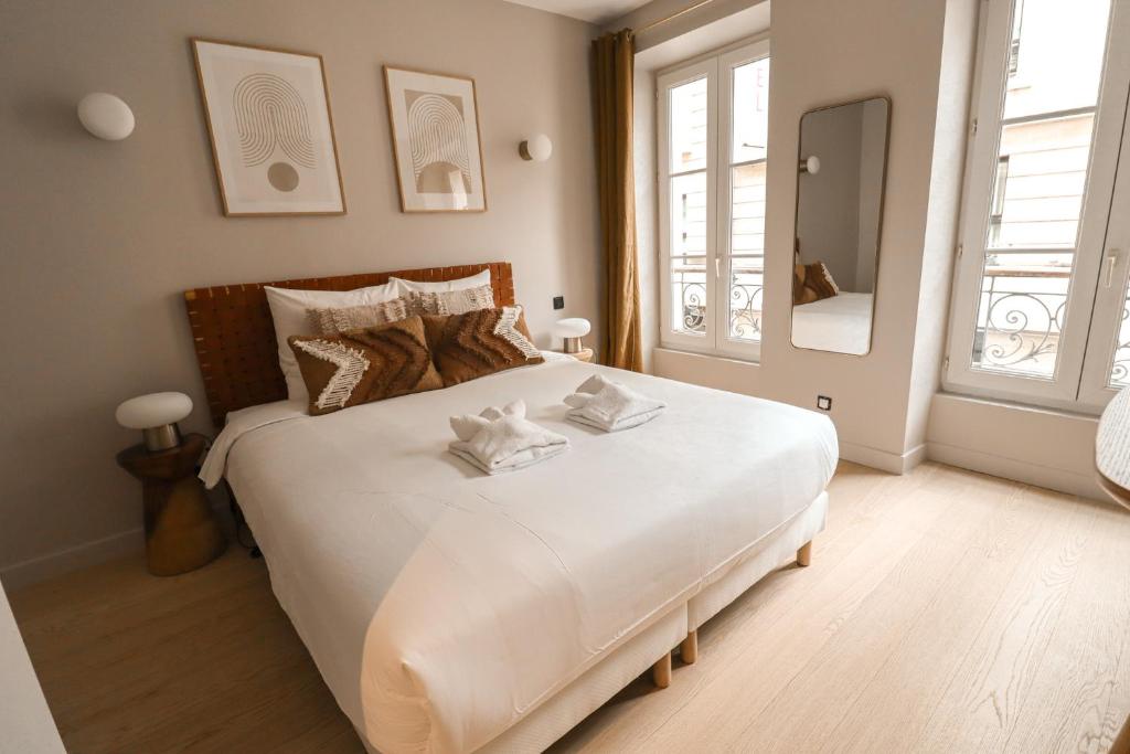 Stylish Studio Close to the Eiffel Tower - 4