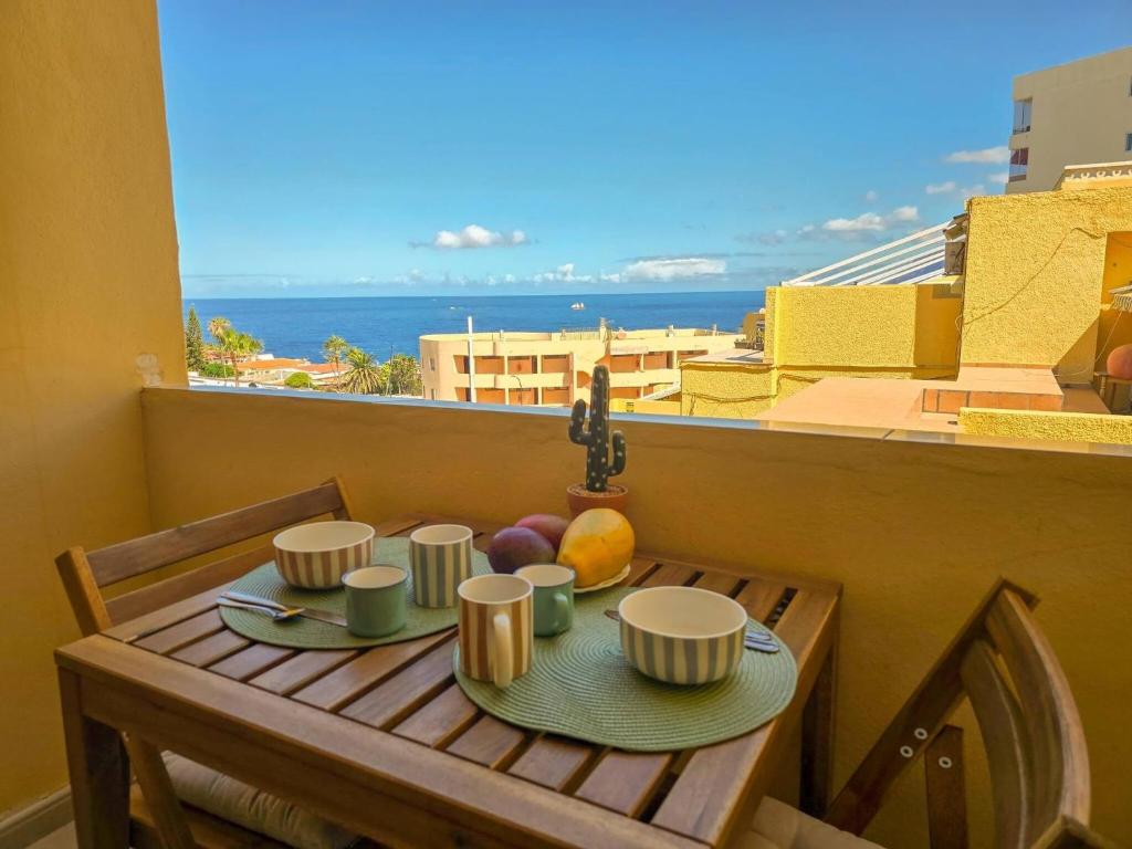 Cosy Place with Sea View by HelloApartments - 2