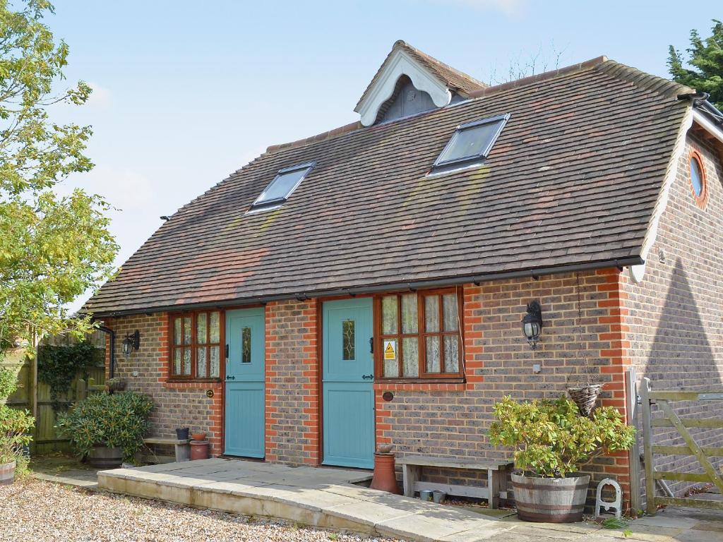 Jasmine Cottage, Beddingham, Beddingham - pet-friendly stay