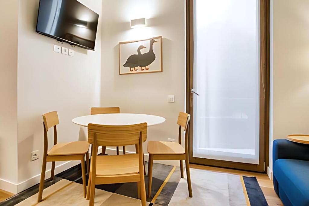 Near Duomo Design Apartment Polluce - 2