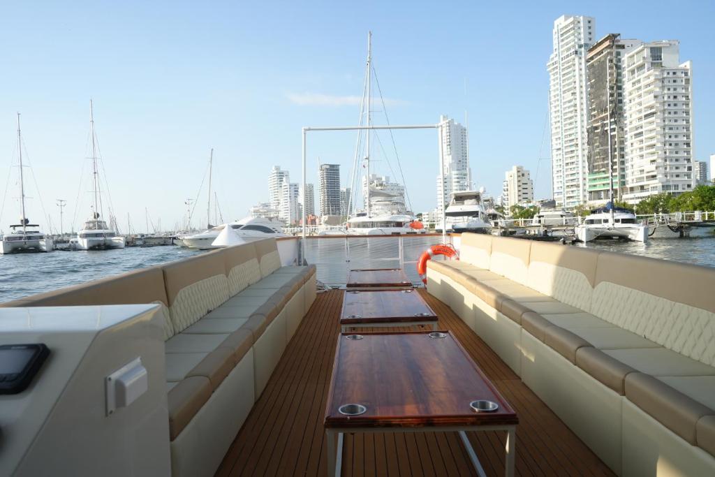 Catamarán La Santa María Tarde Dorada Cartagena - 5