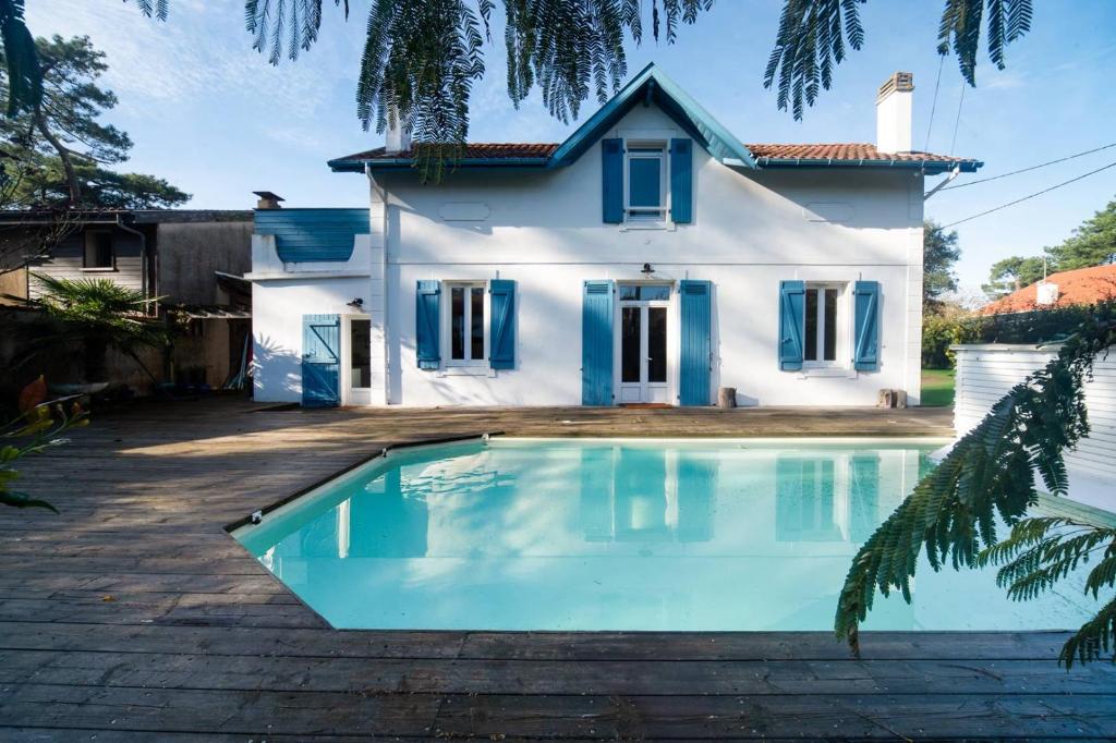 CAPBRETON- Villa MOANA pour 10 personnes- Piscine chauffée et Jacuzzi- Wifi gratuit - 1