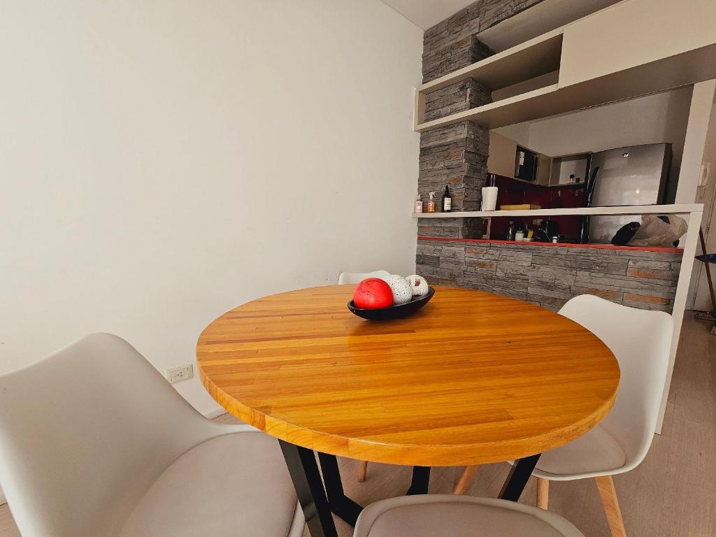 2 Ambientes de Ensueño en Recoleta: Amplitud y Belleza en Cada Rincón - 4