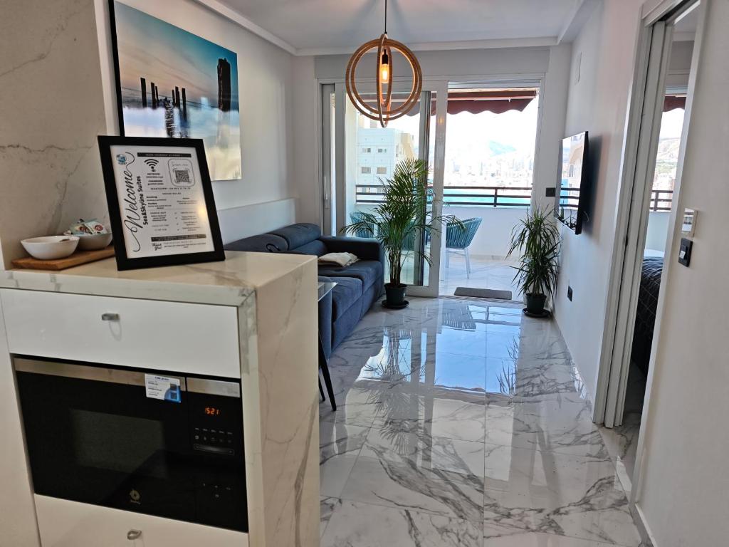 Sea&Skyline Suites Benidorm - 2