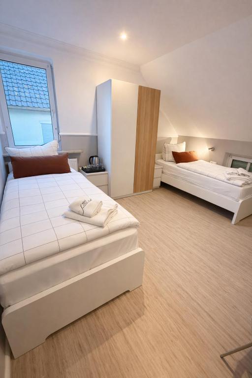 Hotel Aqua - 4