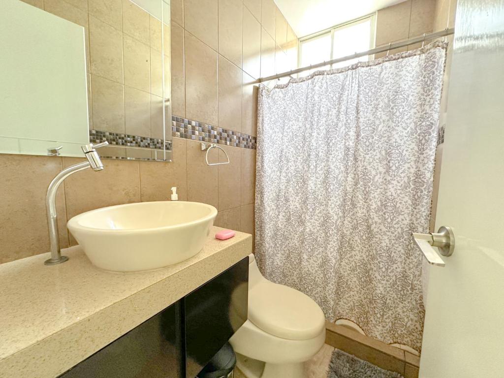 Casa para familias en urb Privada - 3