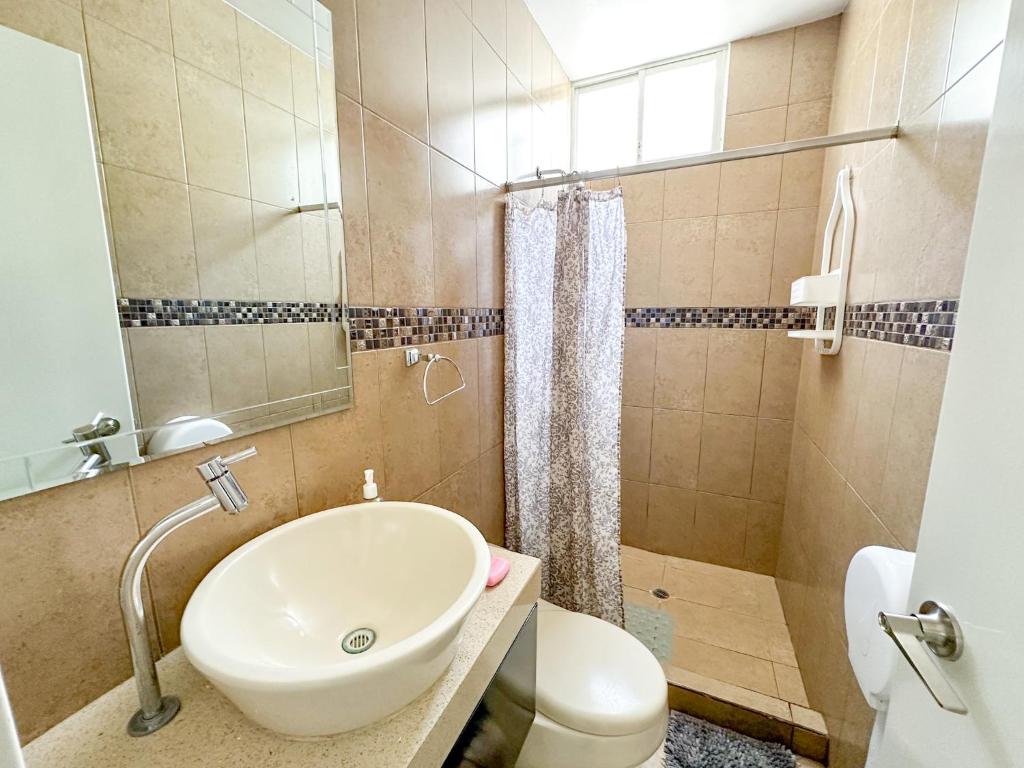 Casa para familias en urb Privada - 5