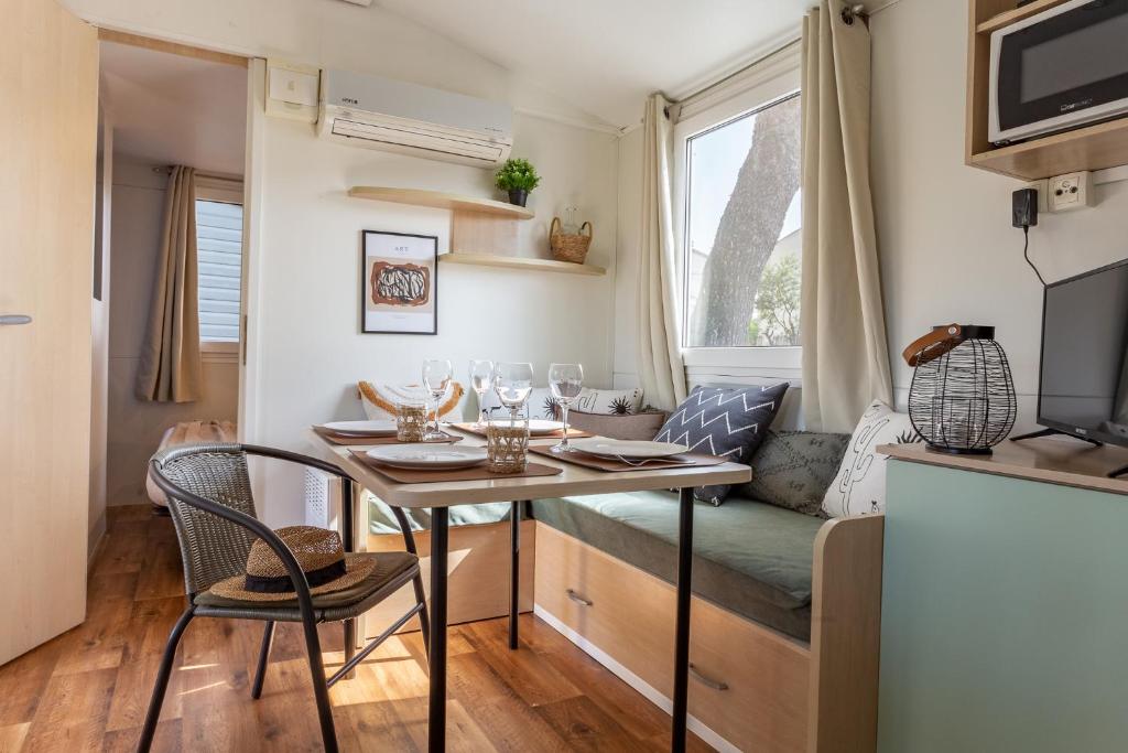 Nomad HAUX L’Escala 6 - 4
