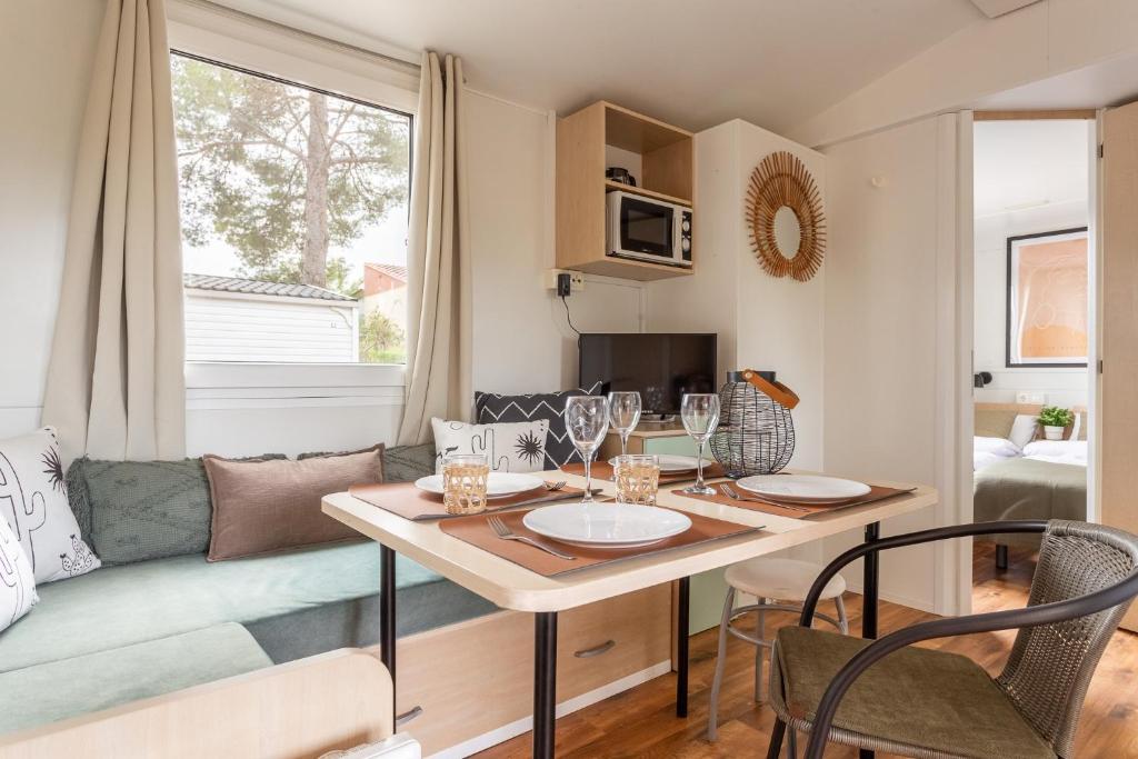 Nomad HAUX L’Escala 6 - 3