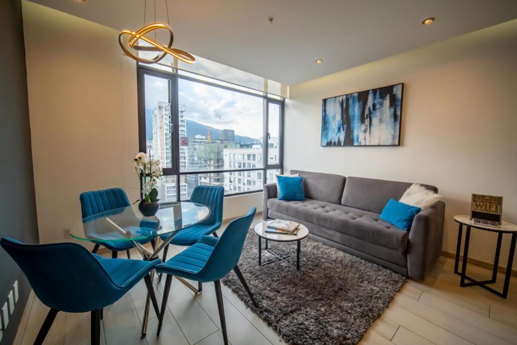 Exclusiva suite piso 16 con vista - 1