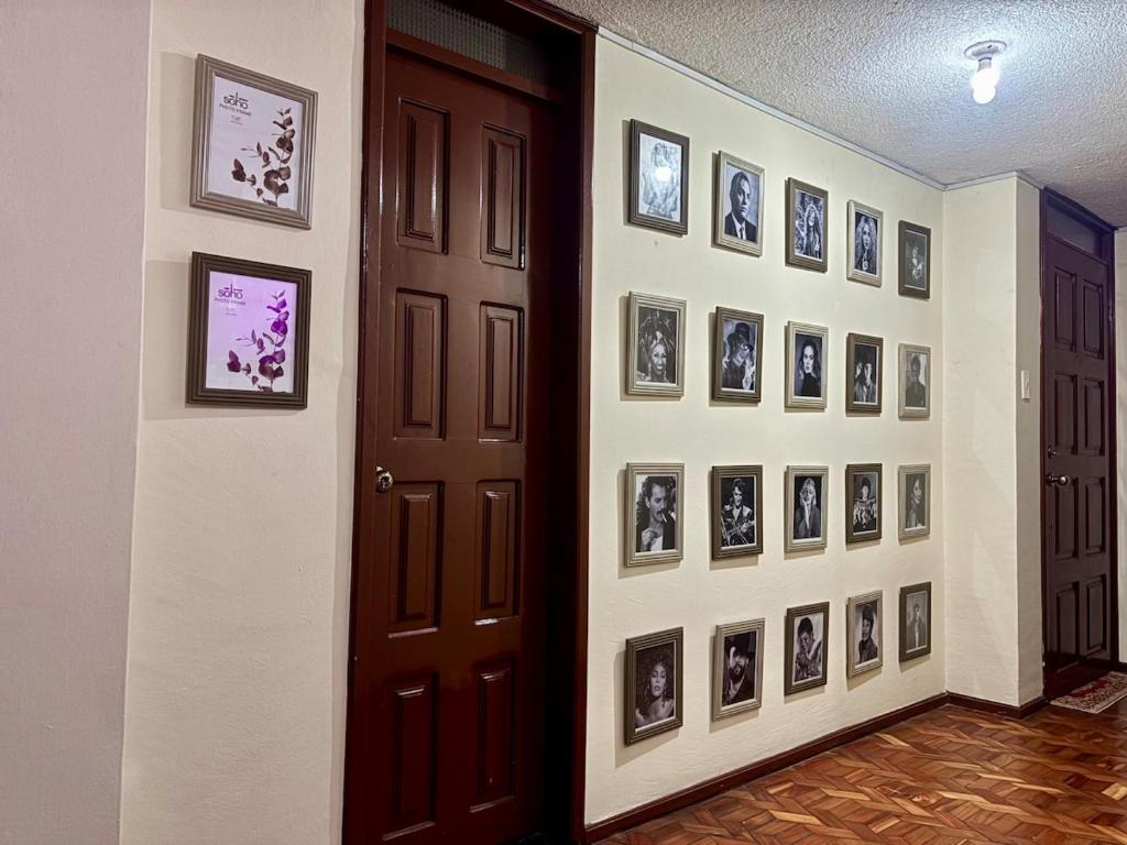 Apartamento con increible vista - 7 min Centro Historico de Quito - 1
