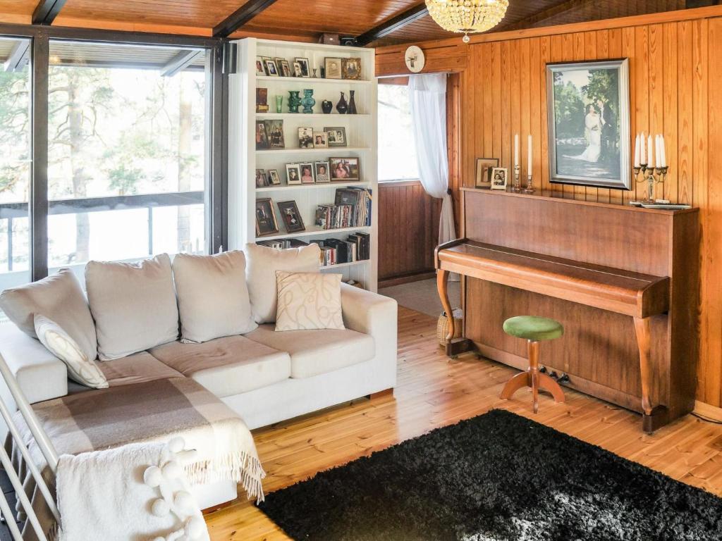 Holiday Home Pippuriranta by Interhome 2
