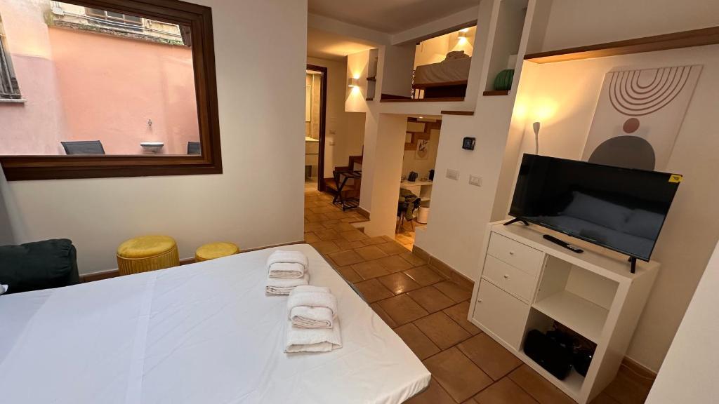 The Hidden Five Vatican Apartment Borgo Pio near Castel Sant Angelo - 5