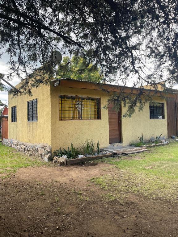 Aquellos Diaz- Cabaña con vista a las Sierras - Pileta - Wifi - Cochera techada - Pet Friendly - 2
