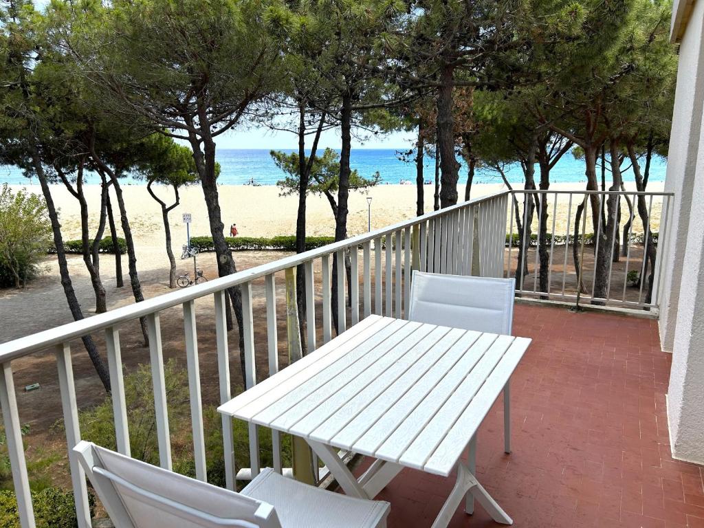 Appartement 4 pers. en front de mer avec parking - FR-1-837-74 - 1