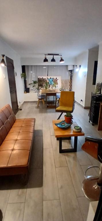 Habitación en departamento compartido sector el morro - 2