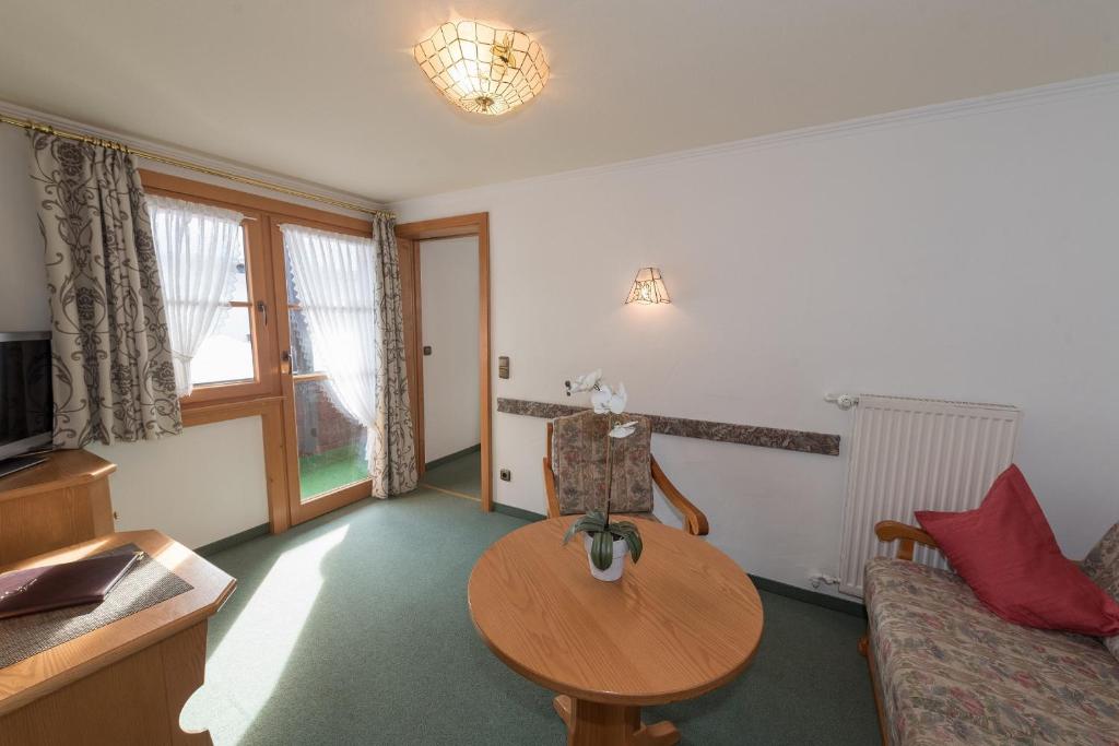 Hotel Alpenblick - 2