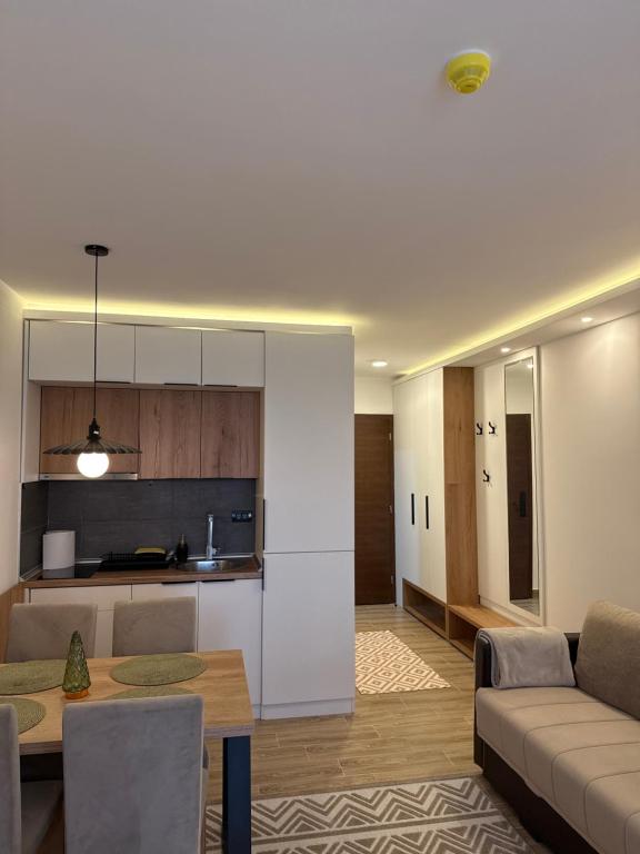 RASH Apartman - 1
