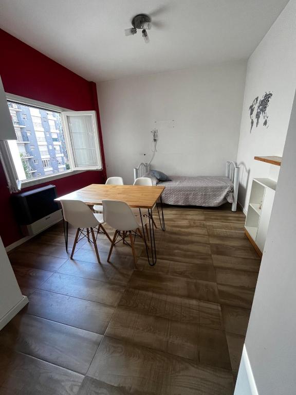 Departamento 2 ambientes en zona Aldrey - 5