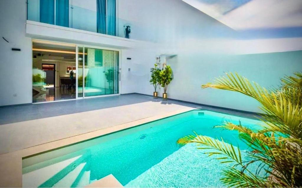 Alma Nomada Villa with Heated Pool & Solarium & Barbacue & Chillout Ideal for families - 1